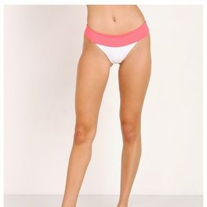 NWT- Lspace Veronica blocked bottom size large